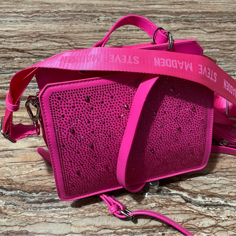 Steve Madden - Picture 8 of 11